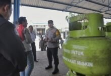 POLRES BLITAR BERSAMA PEMKAB SIDAK SPBE PASTIKAN STOK GAS LPG AMAN JELANG BULAN RAMADHAN 1000166544