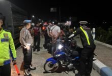 POLRES PACITAN AMANKAN 27 MOTOR TIDAK SESUAI SPEKTEK TERLIBAT BALAP LIAR 1000169501