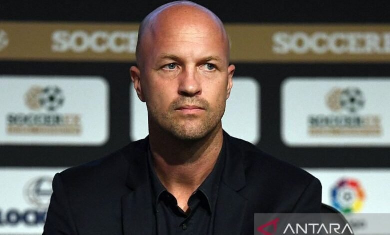 PROFIL JORDI CRUYFF, PENASIHAT TEKNIS BARU TIMNAS INDONESIA 1740582527 000 S40ID