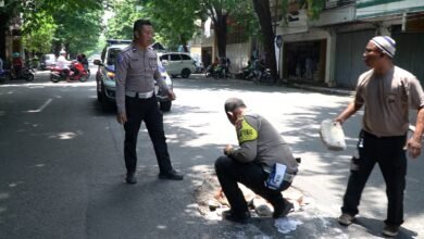 POLRES PASURUAN PETAKAN BLACK SPOT DAN TROUBLE SPOT HADAPI ARUS MUDIK DAN BALIK LEBARAN 2025 1000185692