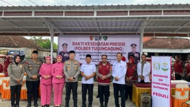 BAKTI SOSIAL 1000 PAKET SEMBAKO DAN PENGOBATAN GRATIS POLRES TULUNGAGUNG BERSAMA FORKOPIMDA DAN PAGUYUBAN PENCAK SILAT BANDUNG IMG 20250313 WA0002