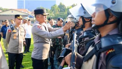 POLDA JATIM KERAHKAN 3.736 PERSONEL GABUNGAN SIAP AMANKAN PERINGATAN MAY DAY 2025 1000218513