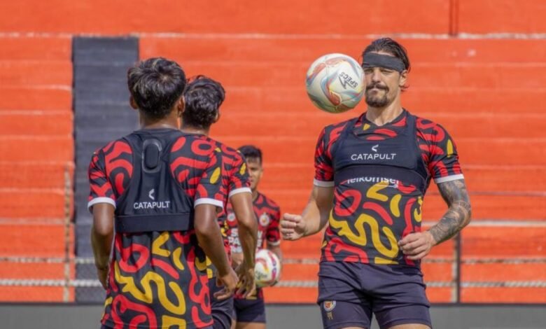 SEMEN PADANG ALAMI KENDALA TRANSISI PERTAHANAN SAAT TAMPIL MENYERANG IMG 1158