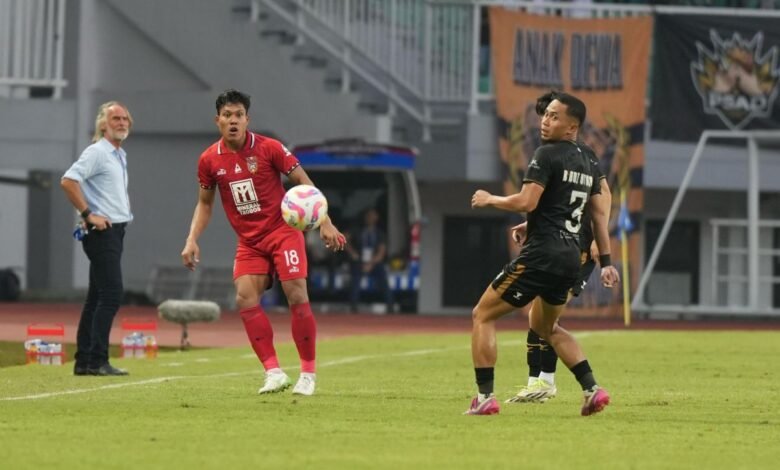 PELATIH SEBUT KEMENANGAN DEWA UNITED BUAH DARI RENCANA MATANG MALUT UNITED VS DEWA UNITED 25 APRIL
