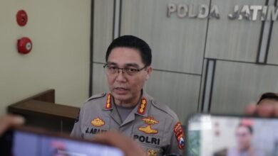 SATGAS PEMBERANTASAN PREMANISME POLDA JATIM BERHASIL UNGKAP 1.198 KASUS DALAM OPS PEKAT II SEMERU 2025 1000226869