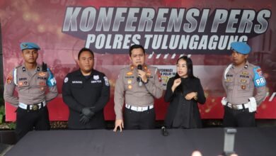 POLRES TULUNGAGUNG KLARIFIKASI SOAL KEJAR PELANGGAR HINGGA KECELAKAAN YANG VIRAL DI MEDSOS 1000233387