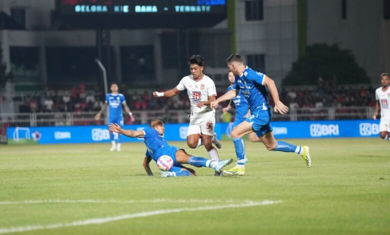 DAFTAR JUARA LIGA SEPAK BOLA INDONESIA DARI MASA KE MASA MALUT UNITED VS PERSIB BANDUNG 2 MEI 2025 4
