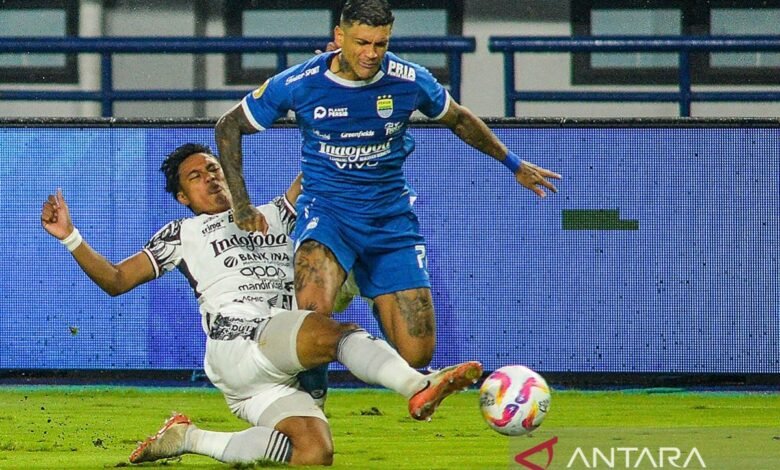 MENGENAL SOSOK CIRO ALVES, SALAH SATU KUNCI SUKSES PERSIB PERSIB BANDUNG MELAWAN BALI UNITED 180425 RAI 2