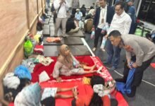 *POLRESTA BANYUWANGI DAN ASDP BERI PULUHAN SELIMUT DAN MATRAS DI POSKO KETAPANG UNTUK KELUARGA KORBAN KMP TUNU PRATAMA 1000268665