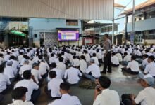 OPERASI PATUH SEMERU 2025 SATLANTAS POLRES KEDIRI KOTA TEKANKAN 8 SASARAN PRIORITAS KEPADA PELAJAR. 1000278186