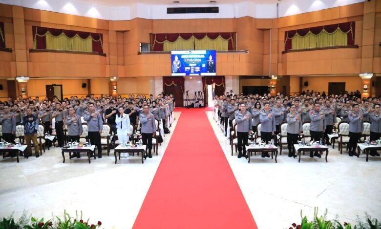 MENDAPAT HIBAH POLICETUBE, KADIV HUMAS: KERJA JAJARAN POLRI TEREKAM DENGAN NYATA 1000291126