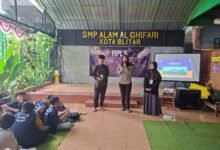 POLRES BLITAR KOTA GELORAKAN ANTI BULLYING CEGAH KEKERASAN DI KALANGAN PELAJAR 1000295671