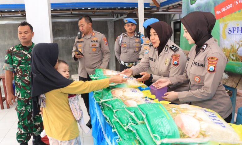 DUKUNG STABILITAS HARGA PANGAN POLRES MALANG GELAR BAZAR MURAH WARGA SAMBUT ANTUSIAS IMG 20250814 WA0011