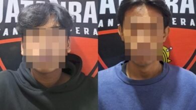 GERAK CEPAT POLRES PELABUHAN TANJUNGPERAK, AMANKAN DUA PELAKU TAWURAN BERSAJAM DI SURABAYA IMG 20250822 WA0014