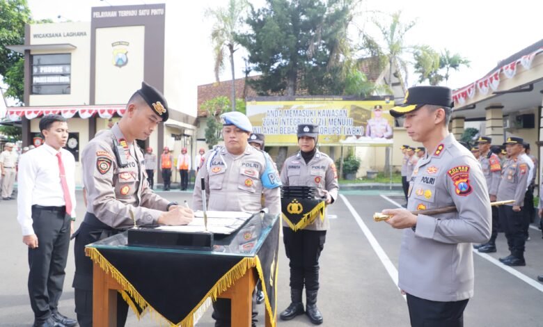 APEL BERSAMA DAN PENANDATANGANAN PAKTA INTEGRITAS UNTUK TINGKATKAN DISIPLIN ANGGOTA POLRES KEDIRI KOTA IMG 20250828 WA0021