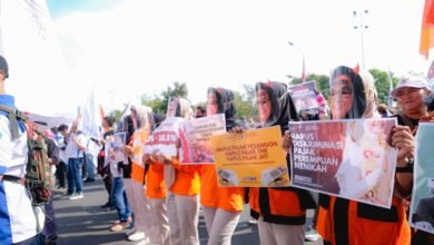 AKSI UNRAS DI JAWA TIMUR BERJALAN TERTIB DAN KONDUSIF KAPOLRESTABES SURABAYA APRESIASI MASSA BURUH IMG 20250829 WA0023