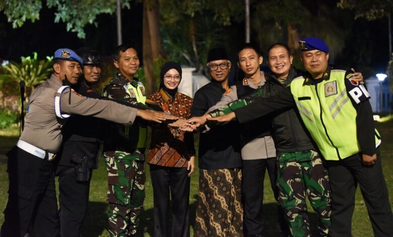 FORKOPIMDA KOTA KEDIRI CIPTAKAN SITUASI KONDUSIF PASCA KERUSUHAN DENGAN MENGGELAR PATROLI SKALA BESAR U3 IMG 20250905 WA0011