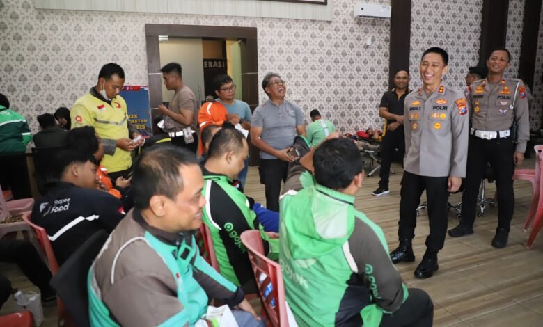 DONOR DARAH SAMBUT HUT LALU LINTAS BHAYANGKARA KE-70 DIMERIAHKAN OLEH OJEK ONLINE U3 IMG 20250912 WA0036