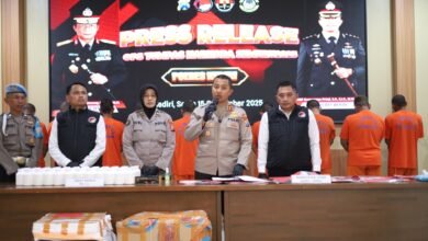 POLRES KEDIRI BERHASIL AMANKAN 16 TERSANGKA 98,48 GRAM SABU DAN RATUSAN RIBU OKERBAYA U3 IMG 20250916 WA0021