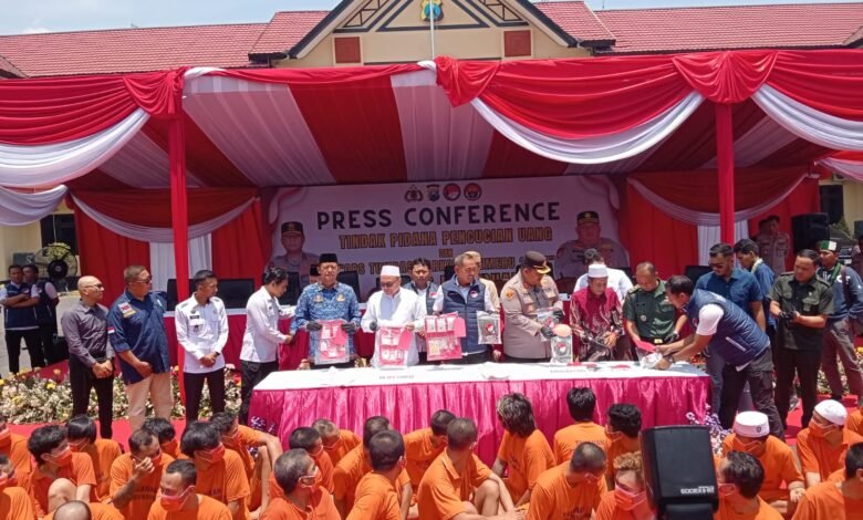 POLRES PASURUAN BERHASIL BONGKAR JARINGAN KAMPUNG NARKOBA DAN TPPU SENILAI RP 3 MILIAR U3 IMG 20250918 WA0006