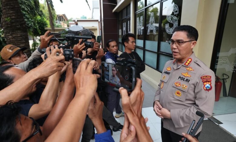 POLDA JATIM AMANKAN DUA TERDUGA PELAKU PERUSAK MAKAM DI PASURUAN U3 IMG 20251009 WA0010