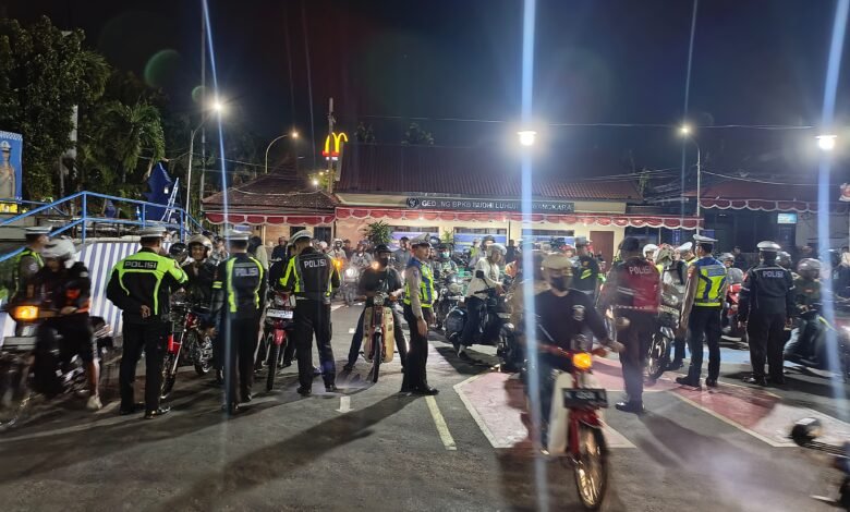 GELAR KRYD POLRES KEDIRI KOTA AMANKAN RANMOR TIDAK SESUAI SPEKTEK U3 IMG 20251013 WA0013