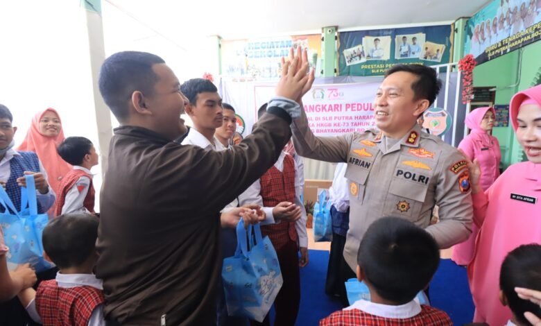 SAMBUT HKGB KE-73, BHAYANGKARI BOJONEGORO GELAR BAKTI SOSIAL DI SLB PUTRA HARAPAN U3 IMG 20251014 WA0012