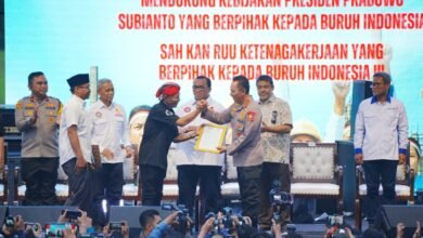 DUKUNG PROGRAM PEMERINTAH, KAPOLRI: BURUH DAN POLRI BERSINERGI JAGA STABILITAS KAMTIBMAS U3 IMG 20251016 WA0009