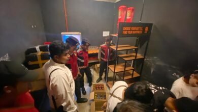 HARKAMTIBMAS POLRES TULUNGAGUNG GELAR RAZIA, PULUHAN BOTOL MIRAS DIAMANKAN U3 IMG 20251016 WA0015