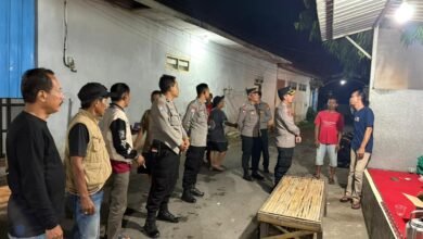 POLRES KEDIRI KOTA SOSIALISASIKAN PROGRAM UNGGULAN DIRBINMAS POLDA JATIM “SATKAMLING SIAP” DI KELURAHAN KALIOMBO U3 IMG 20251016 WA0018