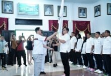 SEMANGAT BARU DI DUNIA BOLA VOLI AKBP RADEN ERIK BANGUN PRAKASA RESMI PIMPIN PBVSI KABUPATEN MAGETAN U3 IMG 20251020 WA0001