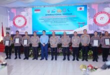 AIPDA RAHMAD MUHAJIRIN SOSOK BHABINKAMTIBMAS INSPIRATIF POLRES BOJONEGORO TERIMA ANUGERAH DI FORUM INTERNASIONAL KEPOLISIAN U3 IMG 20251027 WA0002