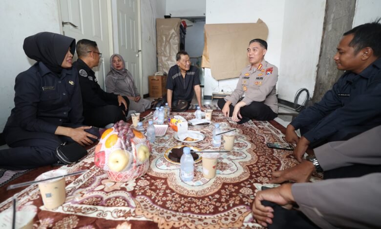 HARI JADI KE-74 HUMAS POLRI, POLDA JATIM ANJANGSANA KE PURNAWIRAWAN U3 IMG 20251029 WA0019