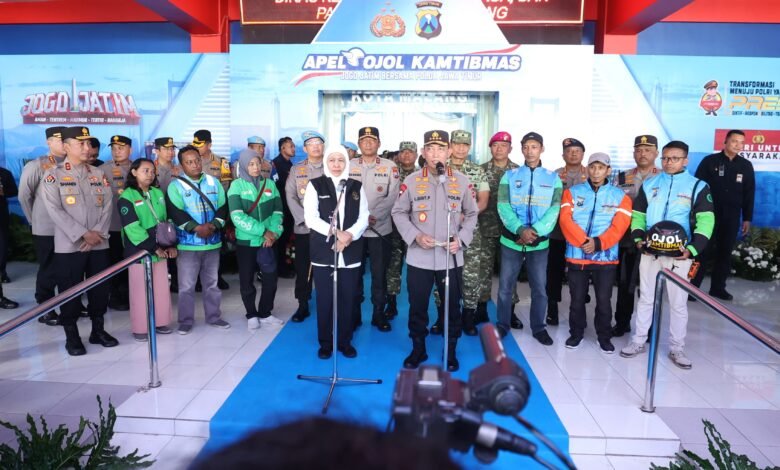 KAPOLRI APRESIASI SINERGI POLDA JATIM DAN KOMUNITAS OJOL DALAM APEL KAMTIBMAS “JOGO JATIM” U3 IMG 20251031 WA0003