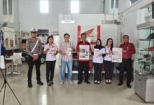 BRIGADIR TRIO SOSIALISASIKAN PEMBEBASAN PAJAK DAERAH DAN APLIKASI SIGNAL DI BLITAR U6 1001354001