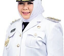 LISDYARITA RESMI JABAT PLT BUPATI PONOROGO USAI SUGIRI SANCOKO JADI TERSANGKA KPK 1001396380