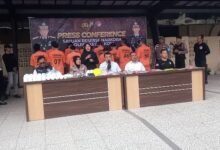 TUTUP TAHUN 2025,SATRESKOBA POLRES KEDIRI KOTA UNGKAP 76 KASUS DAN JERAT 125 TERSANGKA IMG 20251209 WA0003