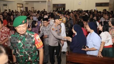 FORKOPIMDA KOTA KEDIRI SAFARI NATAL 2025, KAPOLRES PASTIKAN IBADAH BERJALAN AMAN DAN KONDUSIF IMG 20251225 WA0005