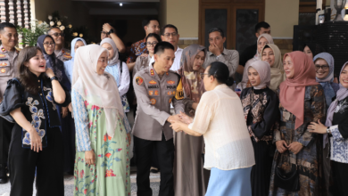 KAPOLRES KEDIRI KOTA GELAR SILATURAHMI NATAL 2025, PERKUAT KEBERSAMAAN DAN TOLERANSI SCREENSHOT 20251226 133506