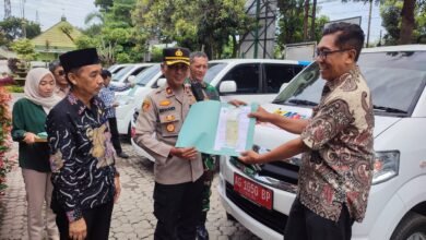 TASYAKURAN AWAL TAHUN DAN PENYERAHAN MOBMAS DI KANTOR KECAMATAN PESANTREN, KAPOLSEK TEKANKAN AMANAH PELAYANAN PUBLIK IMG 20260103 WA0001