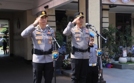 Apel Bersama Penuh Haru, AKBP Anggi Titip Pesan Soliditas kepada Kapolres Baru