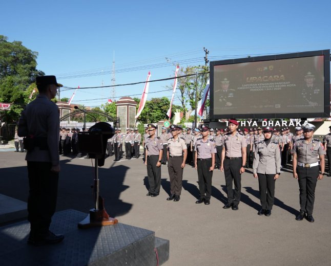 Upacara Korp Rapor Warnai Jelang Hari Bhayangkara ke-80, Penghargaan atas Dedikasi dan Kinerja Personel