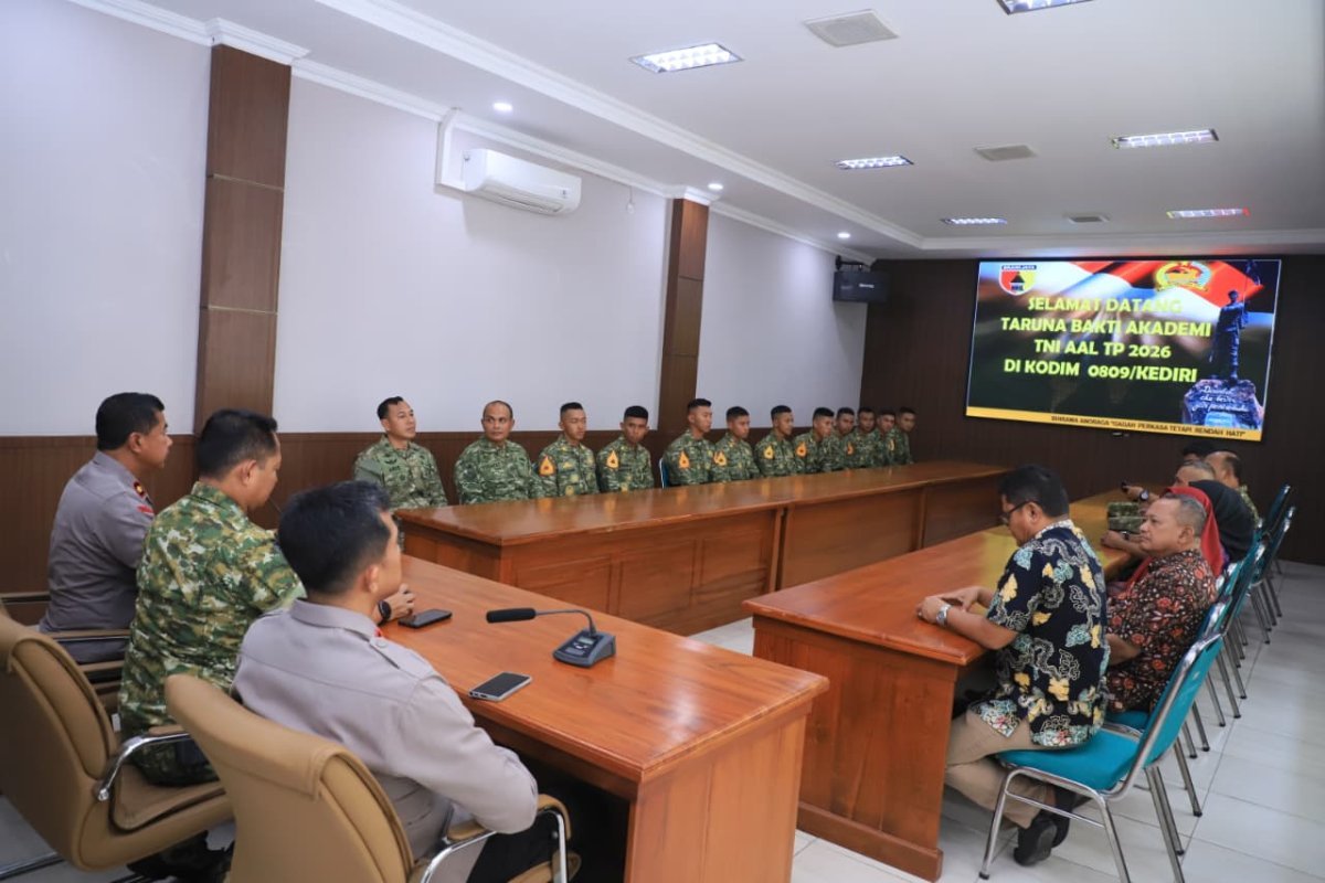 Wakapolres Kediri Kota Sambut Taruna Bhakti Akademi TNI dan Akpol, Perkuat Sinergi Pengabdian untuk Masyarakat