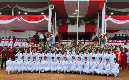Jaga Semangat Persatuan, Kapolres Kediri Kota Hadiri Upacara Penurunan Bendera di Stadion Brawijaya