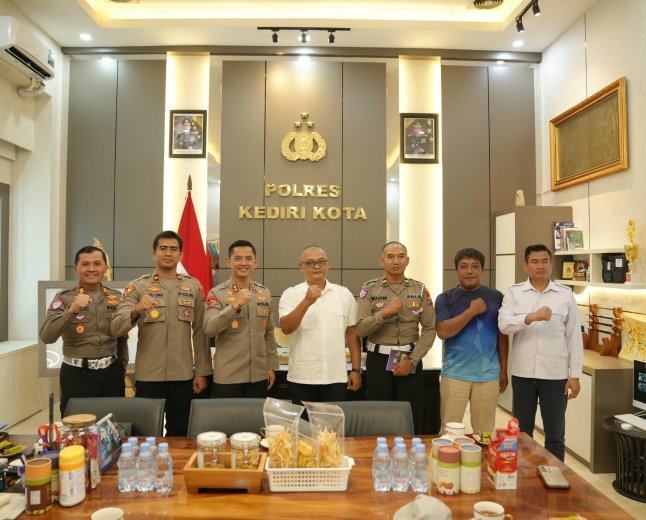 Kapolres Kediri Kota Dukung Kebangkitan Voli, PBVSI Siapkan Kompetisi untuk Jaring Bibit Atlet Muda