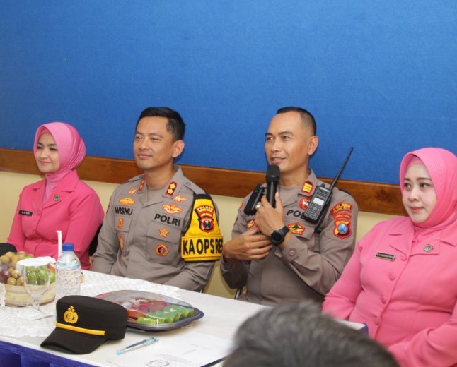 Kunjungan Kerja ke Polsek Tarokan, Kapolres Kediri Kota Ingatkan Pentingnya Deteksi Dini dan Sispam Mako