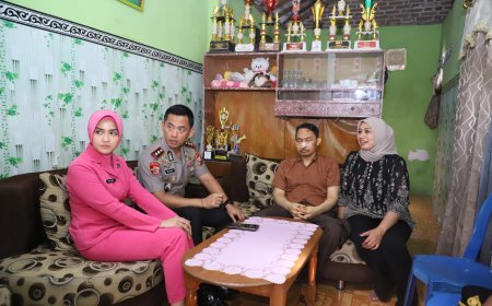 Tak Sekadar Pimpinan, Kapolres Kediri Kota Hadir Beri Semangat untuk Anggota yang Tengah Berjuang Melawan Sakit