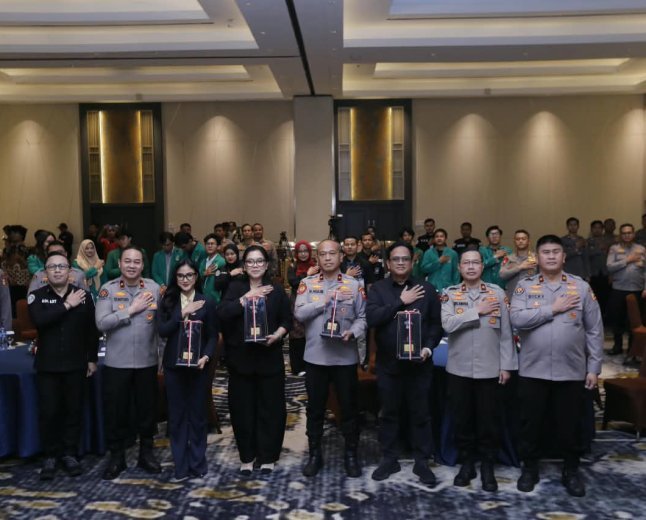 Kawal Aspirasi, Tangkal Disinformasi, Polri Dorong Ruang Demokrasi Tetap Aman melalui Dialog Publik