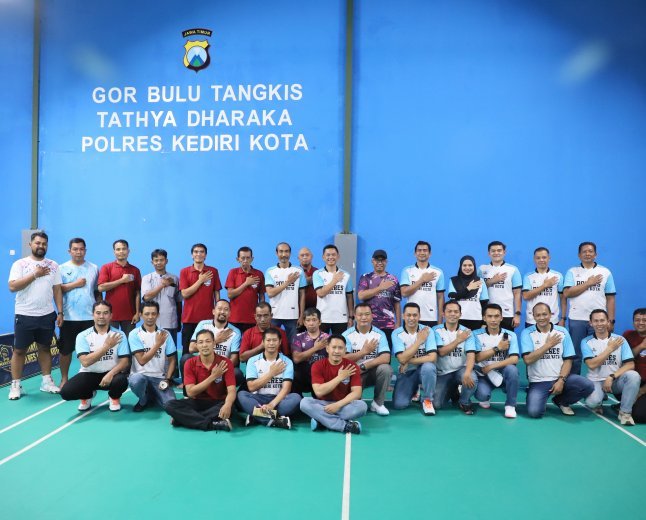 Kapolres Kediri Kota Buka Turnamen Badminton, Dorong Sportivitas dan Kebersamaan