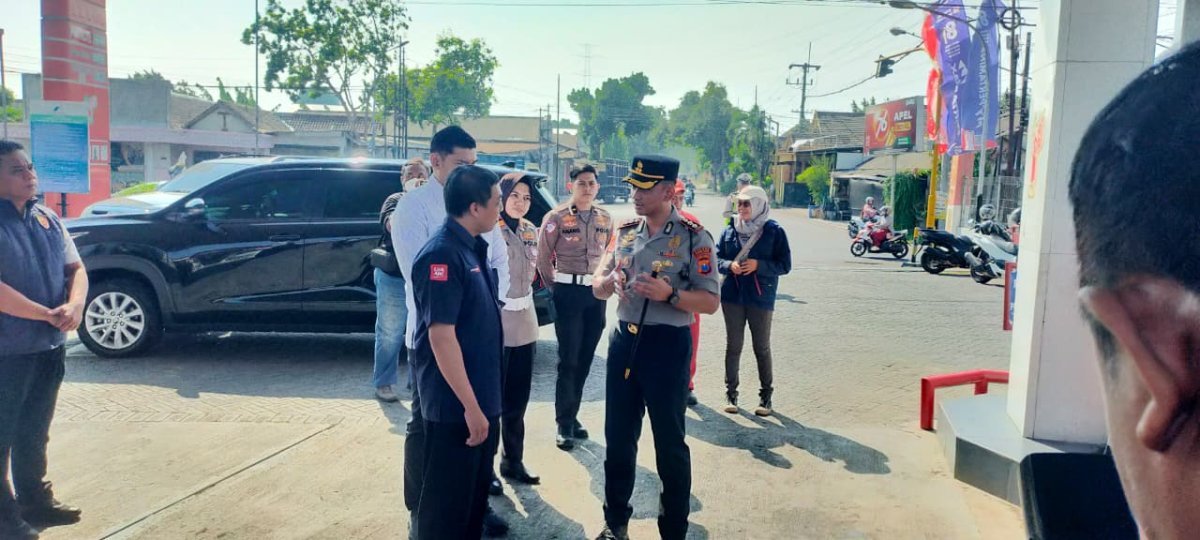 Cek Langsung Tiga SPBU, Kapolres Kediri Kota Pastikan Stok BBM Aman dan Imbau Warga Tak Panic Buying